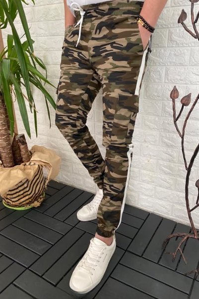 MODAMESTO Men's Camouflage Jogger Pants with Elastic Waist, Lace-Up, Cargo Po...