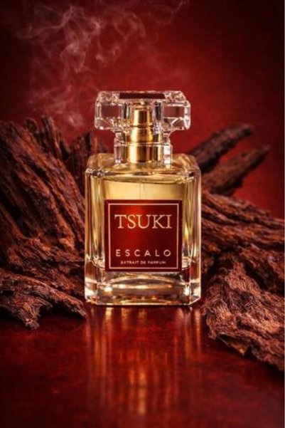 ESCALO Perfume TSUKI Extrait de Parfum، عود جلدي زعفران عنبر، عطر خشبي حار مع...