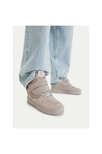 Guess Jeans Adidași de damă 5907964641575 Gri
