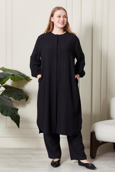 Ferace Women's Plus Size Seersucker Two-Piece Suit