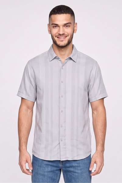 Highlander Men Relaxed Fit Textured Short Sleeve Casual Shirt, Grey