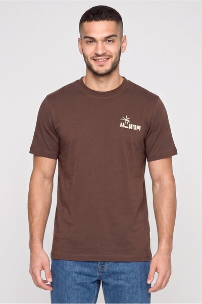 Highlander Men Crew Neck Short Sleeve Embroidered T-Shirt, Brown