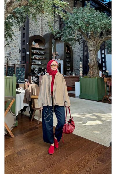 WOHOME Kadın Kapüşonlu Oversize Beli Büzgülü Mevsimlik Yağmurluk Mont