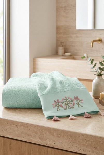 DNZGÜLCAN Tasseled and Embroidered Bath Towel Set |   70X140 cm Bath Towel, 50X90 cm Hand-Face-Hair Towel |   100% Cotton Hammam Set |   Dowry Box, Premium Set