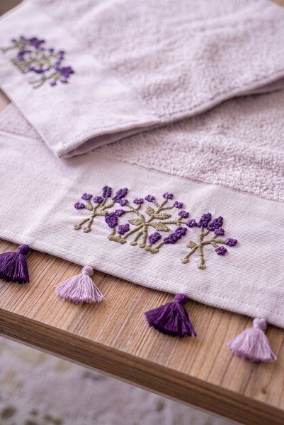DNZGÜLCAN Tasseled and Embroidered Bath Towel Set |   70X140 cm Bath Towel, 50X90 cm Hand-Face-Hair Towel |   100% Cotton Hammam Set |   Dowry Box, Premium Set