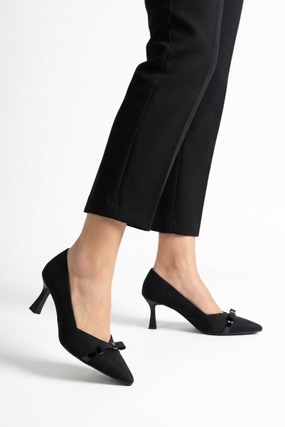 Moda Pie Omel v neck bow trimmed women's low heeled stiletto black satin