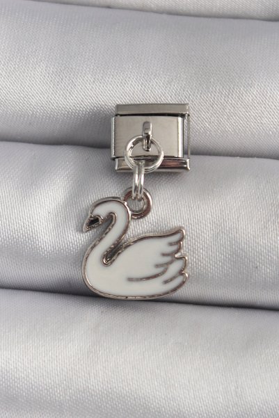 Angel Of Life قلادة من الفولاذ 316L باللون الفضي على شكل طائر البجعة الأبيض