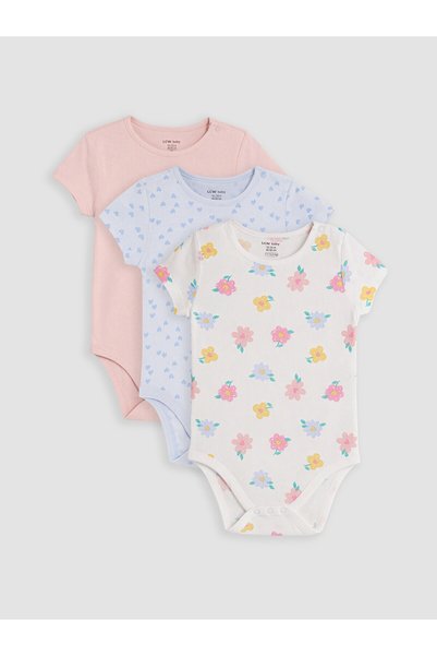 LC Waikiki تي شيرت LCW baby Ecru مكون من 3 قطع برقبة بيضاوية مطبوع عليه NEVAV...