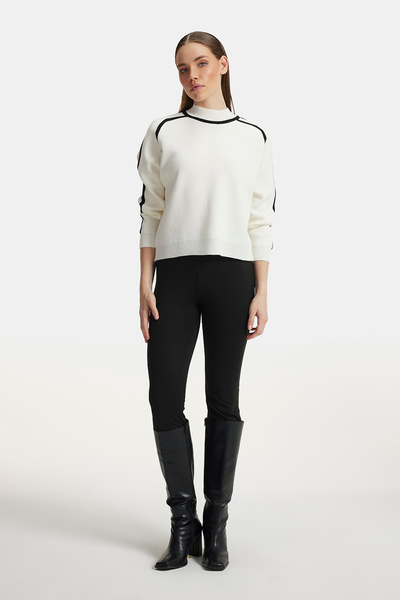 Cmc Tekstil Women's Cream Italian High Neck Sweater with Contrast Detail