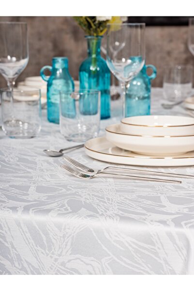 Cotton Box Jacquard Carefree Tablecloth Lavinia White 155x220
