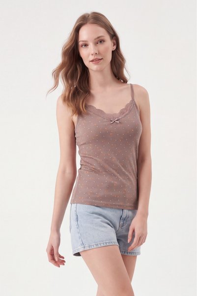 Modamorfo Floral Patterned Lace Strap Tank Top -G.Kurusu
