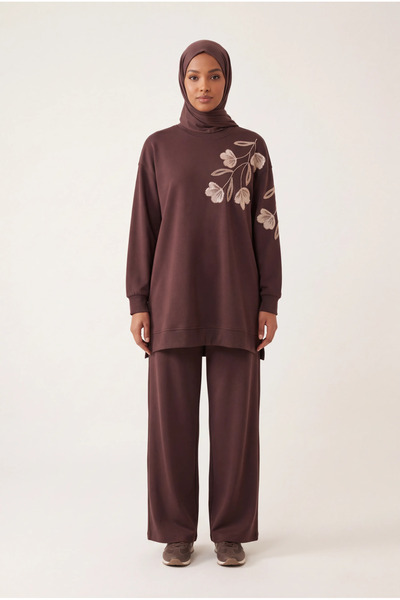 BURRASCA Embroidered Soft Textured Flexible Premium Suit