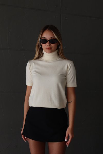 thelowely Short Sleeve Crossman Sweatshirt