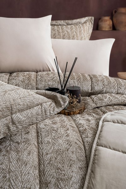 Elart Velvet Comfort Uyku Seti 3 Parça Çift Kişilik Kadife Deve Tüyü