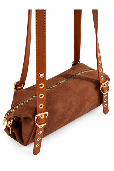 Generic Brand Soft Suede Textured Dual-Use Model Gold Metal Detailed Large Internal Volume Women's Shoulder Bag Stylish Daily Modern and Convenient