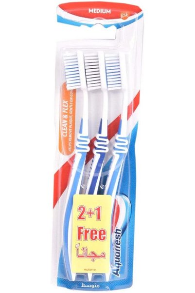 Aquafresh Aquafresh Clean & Flex Medium Toothbrush Pack of Three (2+1) - Mult...