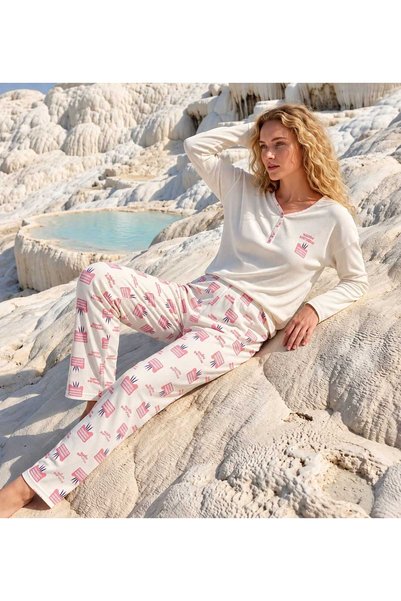 Pijamoni طقم بيجامة من قماش برلين ناعم الملمس