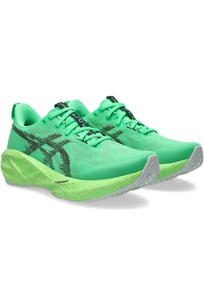 Generic Novablast 5 womens Sneaker