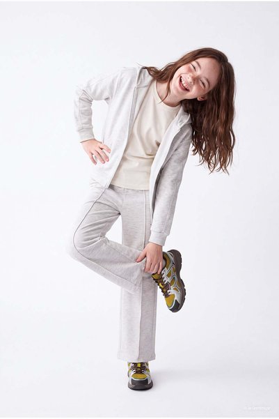 PAULMARK Girl's Comfortable Cut Straight-Leg Sweatpants