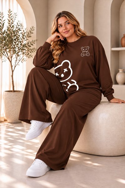 Rubonia Women's Plus Size Teddy Bear Printed 2-Piece Set – Oversized Crew Nec...