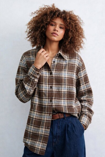 BARRELS AND OIL Women's Regular Fit Plaid Shirt - Bitter Brown/Blue