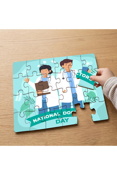 puntodizayn عيد الأطباء - لغز خشبي للأطفال مكون من 24 قطعة بتصميم Happy Doctors