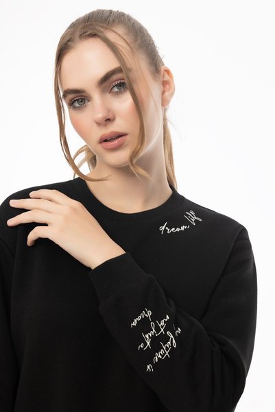 QUHOX Kadın Siyah Bordo 2’li Şardonlu Nakışlı Sweatshirt Seti