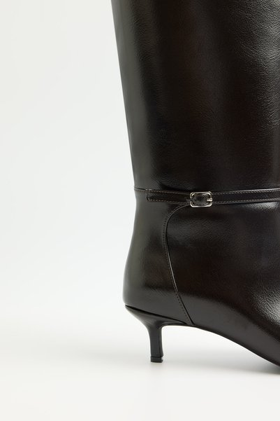 LUTVELIZADE Boots 2605 - Belt Detailed Pointed Toe Bitter Brown Women's Boots
