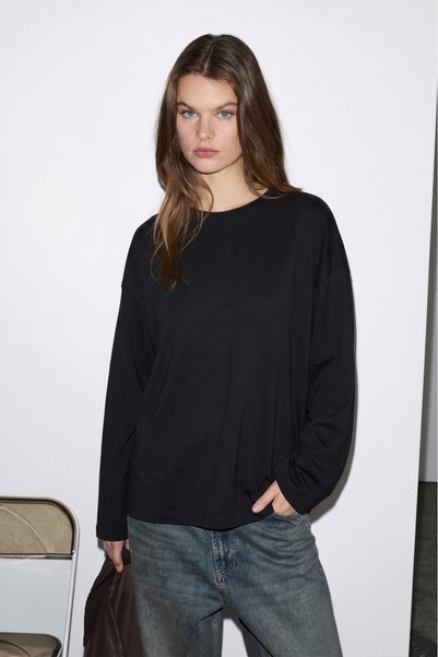 ETHIQUET Blesa women's organic cotton oversize long sleeve black t-shirt