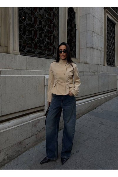 buqre's moda Gold Düğmeli Dik Yaka Detaylı Bele Oturan Trençkot Ceket