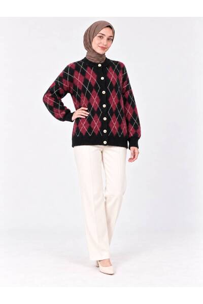 Sfg Life Moda Women's Crew Neck 7-Button Diamond Patterned Bearded Furry Knitwear Cardigan-Bordo