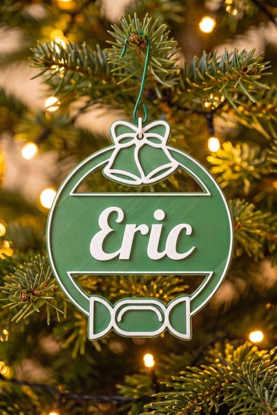 OEM Glob Craciun Personalizat cu Nume Eric - Ornament Brad Plat Verde Brad cu...
