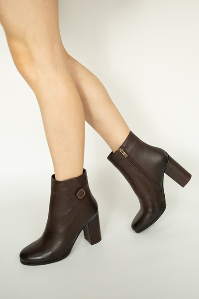 Venüs 1473 Genuine Leather Elegant Stylish Thick Heeled Women's Boots with Buckle Detail Real Leather