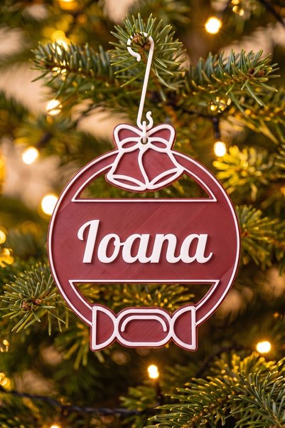 OEM Glob Craciun Personalizat cu Nume Ioana - Ornament Brad Plat Visiniu cu C...