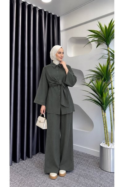 ONE WAY FASHION Two-Piece Set with Waist Tie