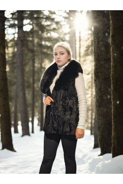 Marche Bien Marchè Bien Women's Premium Natural Sleeveless Fur - Black