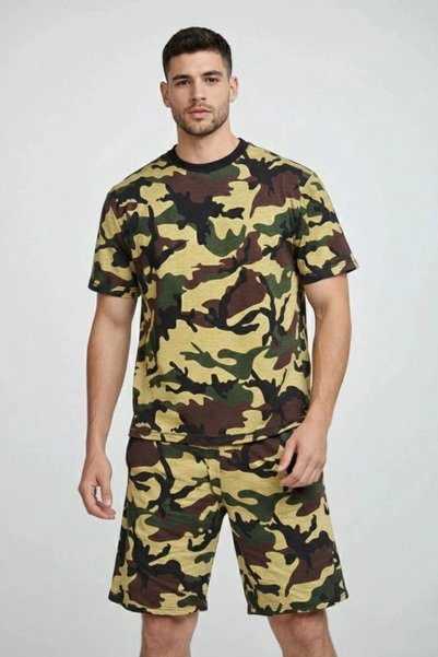 Marche Bien Marchè Bien Men's Camouflage Patterned T-Shirt Shorts Set Regular...