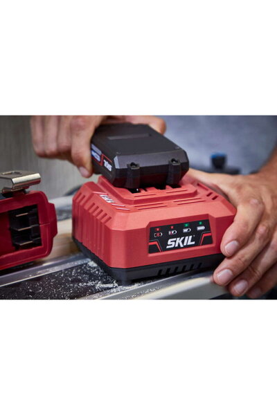 Skil Φορτιστής μπαταρίας CR1E3122AA, 2.4 A, 18 V, 220V