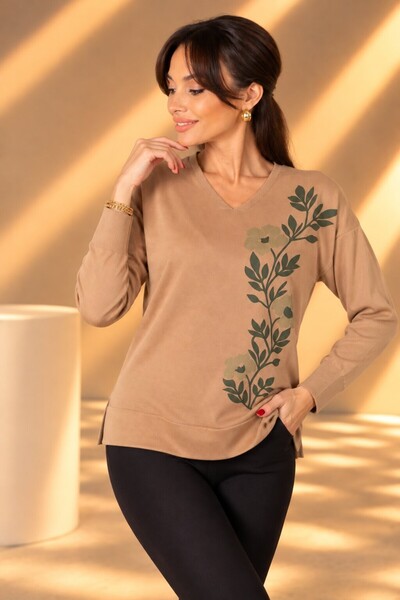By Saygı Women's V-Neck Floral-Leaf Patterned Long-Sleeved Blouse
