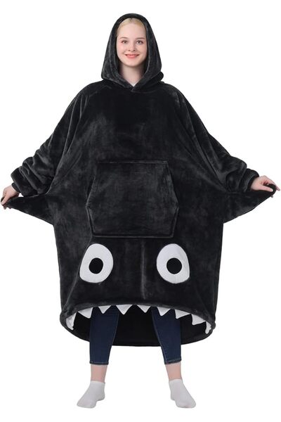 GENERAL Waitu Wearable Blanket Sweatshirt for Women and Men, Super Warm and C...