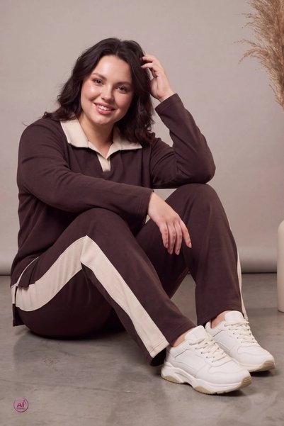 Bİ.GİYSEN Women's coffee-colored lycra tracksuit set with collar and side embellishments