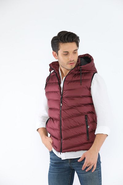 Everest Unisex Gel Filling Hooded Puffer Vest with Zipper Pocket