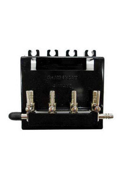 Ista 4 Outlet Metal Faucet