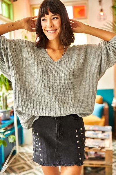 Olalook Thessaloniki Strickpullover in Übergröße mit V-Ausschnitt