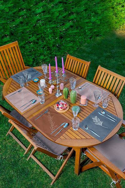 Realhomes 6-Piece Colorful Floor Leaf Designed Placemat Set