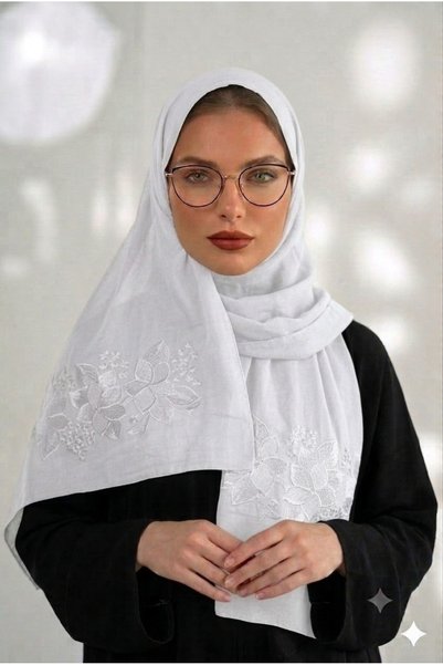 Veil Designer طرحه روز اابيض طبقتين بتطريز علي الطرفين قماش بوال ياباني 190*60