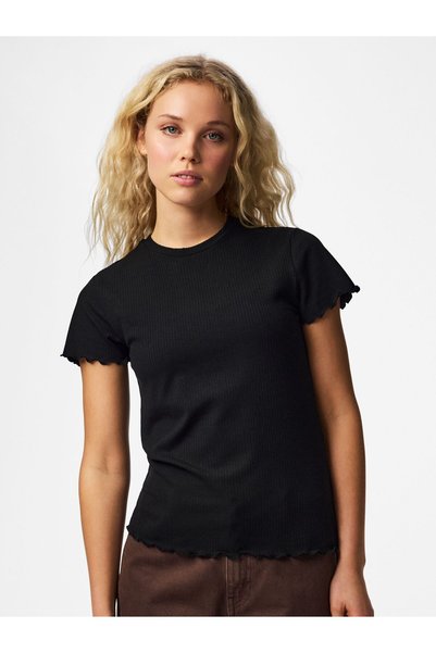 PIECES T-Shirt PCNICCA ΡΙΠΤΟ " (or  "με ριμπ υφή ") -  "GERIPPTES " is the mo...