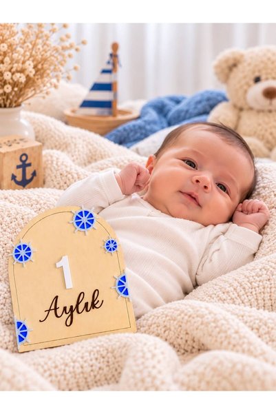SOLIS DESIGN Natural Birch Plywood & Plexiglass Numbered Baby 12 Month Milestone Cards | Photo Shoot Set