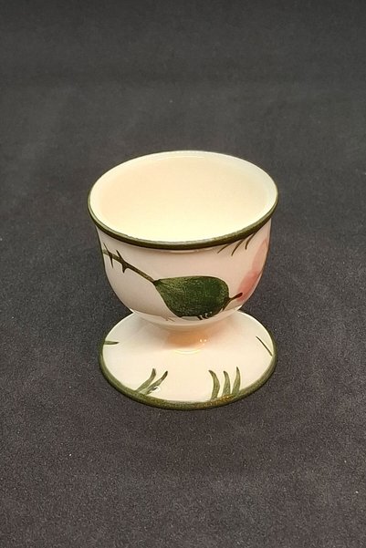 ABBETC Wild-Rose Handmalerei Bej Egg Cup S/M Size 1 Piece
