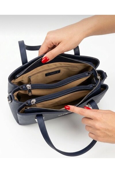 Just Polo Original Women's New Season Imported Heart Adjustable Strap Hand and Shoulder Bag Size:26X20 cm Rc2066